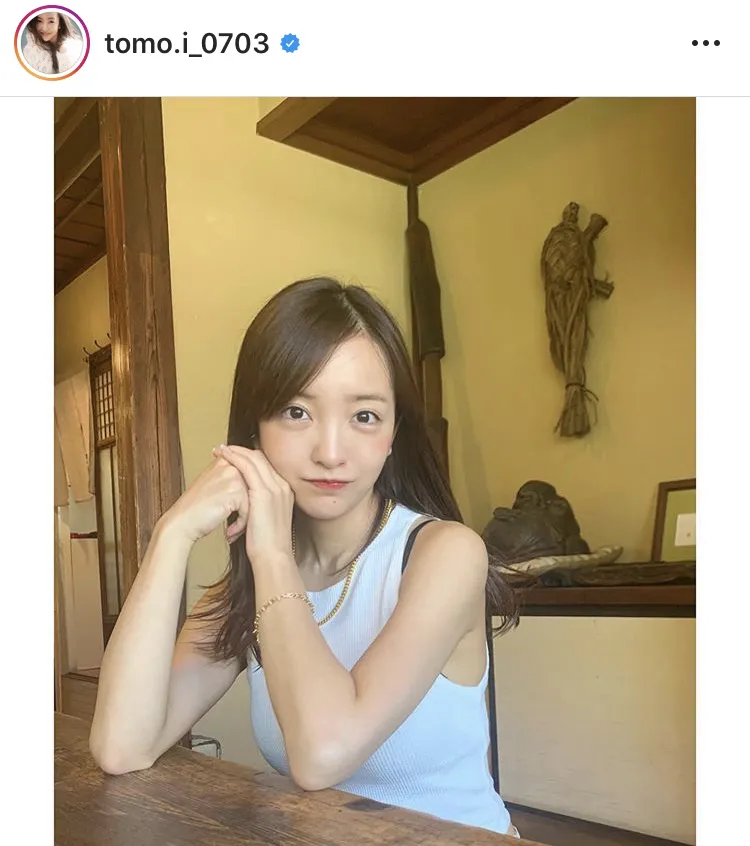 ※板野友美公式Instagram(tomo.i_0703)より