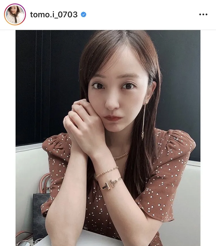 ※板野友美公式Instagram(tomo.i_0703)より