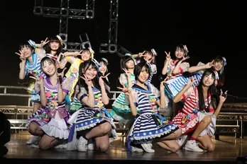 虹のコンキスタドール、ファンのコールと一緒に迎えた新たな物語のスタート！