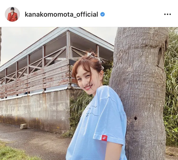 ※百田夏菜子公式Instagram(kanakomomota_official)より