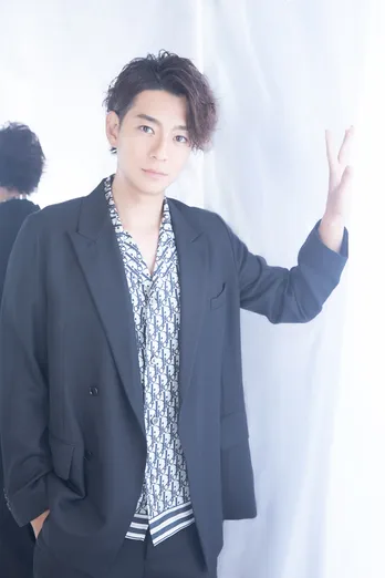 三浦翔平、ドラマ「時をかけるバンド」で未来から来た音楽プロデューサー役に!「第1話のラストから匂わせています」<インタビュー>