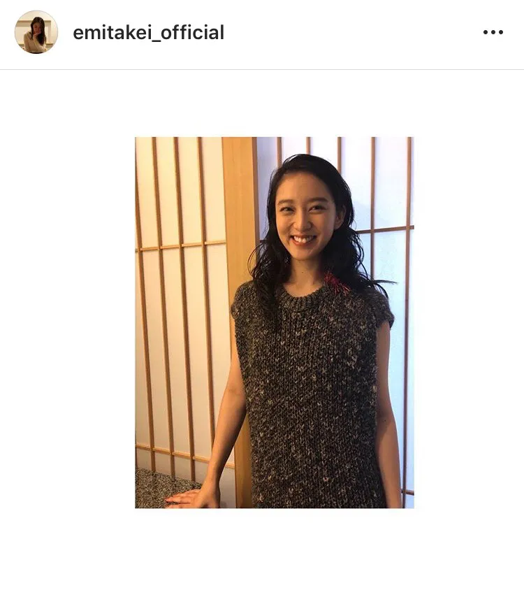 ※武井咲オフィシャルInstagram(emitakei_official)のスクリーンショット