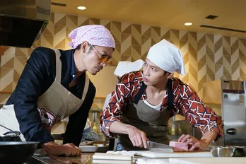 ＜極主夫道＞玉木宏と志尊淳のWエプロン＆三角巾姿が公開！本編映像が入った動画も解禁