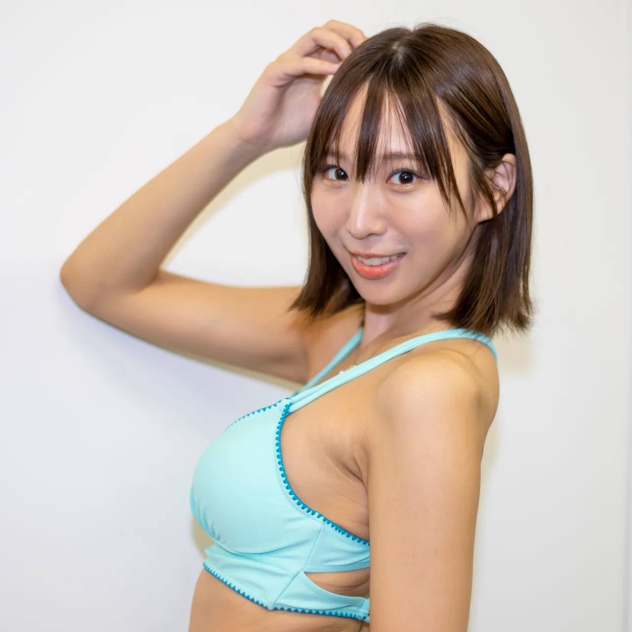  グラビアアイドル日向葵衣がインタビュー取材に応じた