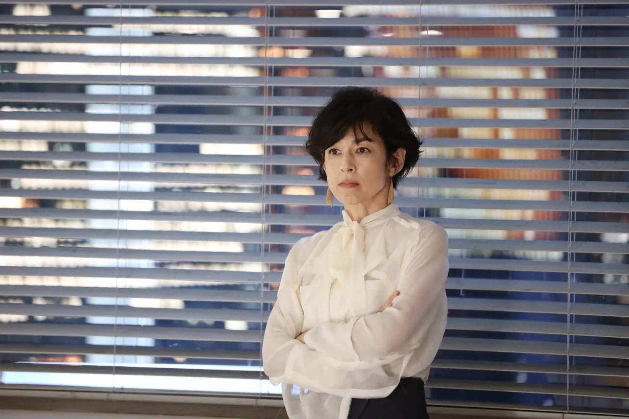 「SUITS/スーツ2」に出演する鈴木保奈美