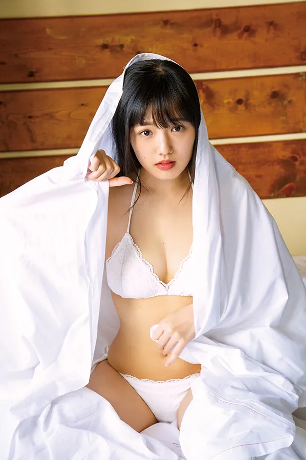 元つりビット安藤咲桜 大人セクシーなシースルードレスで登壇 画像7 40 芸能ニュースならザテレビジョン