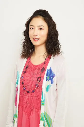 MEGUMI「極主夫道」で婦人会の会長役に!新キャスト&メインビジュアル公開