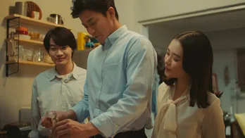 神木隆之介、小栗旬＆杉咲花“兄妹”の次男役で登場！「にいちゃ～ん」と甘える姿にほっこり