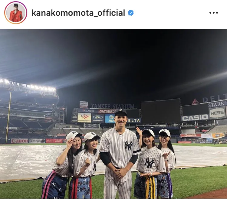 ※百田夏菜子公式Instagram(kanakomomota_official)より