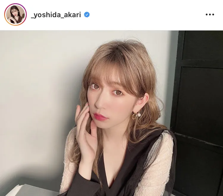 ※吉田朱里オフィシャルInstagram(_yoshida_akari)のスクリーンショット