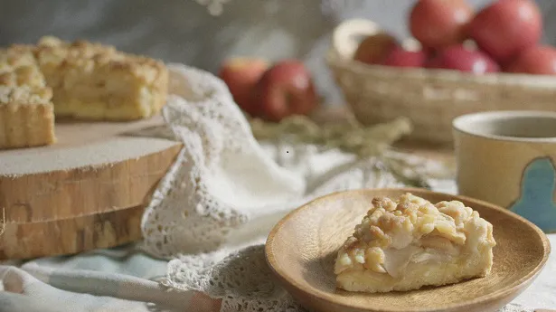 「りんごのポロポロケーキ」は“ポロポロ生地”と、ジューシーなりんごのハーモニーが絶妙なスイーツ