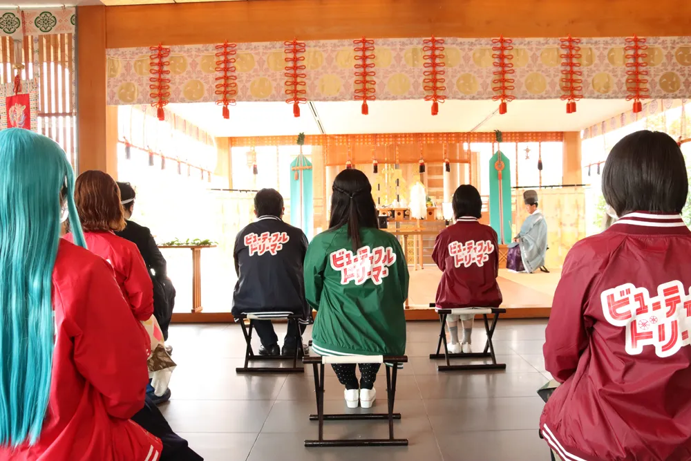 東京・赤城神社で行われた祈祷の様子