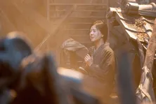 森七菜“梅”らが空襲に…「うそでしょ?」「どうかお願い」容赦ない戦争描写に目集まる<エール>