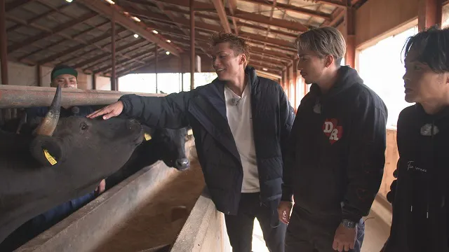 【写真で見る】EXILE SHOKICHIが考えた知床牛を使った北海道最高ごはんとは？　©UHB/LDH
