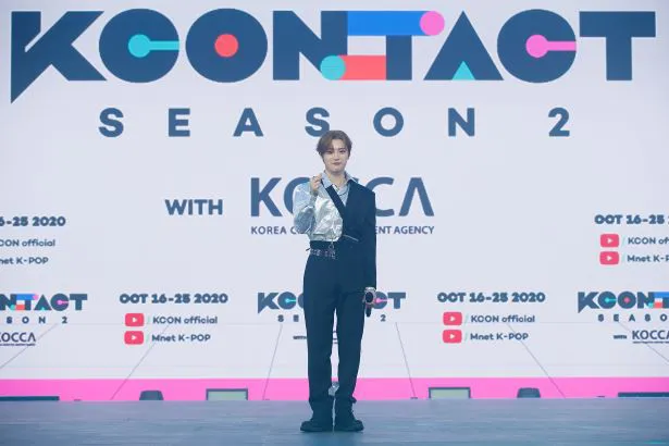 「KCON:TACT season 2」3日目のフォトウォールに登場したWOODZ（CHO SEUNG YOUN）