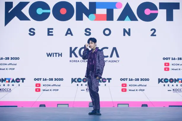 「KCON:TACT season 2」3日目のフォトウォールに登場したLee Eun Sang