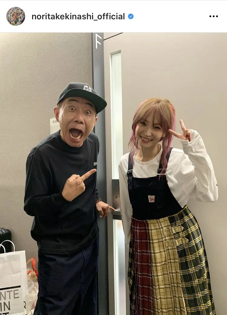 【写真を見る】新曲「炎(ほむら)」を披露したLiSAと木梨憲武のMステオフショット