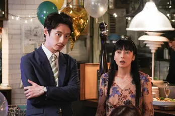 柴咲コウ“望美”、坂口健太郎“結人”の代行業を手伝い今の世の中について学んでいく<35歳の少女>