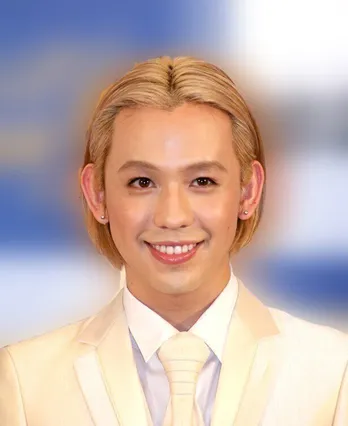 りゅうちぇる、MJ意識の“キラキラスーツSHOT”に「まぶしい」「アイドルみたい」の声