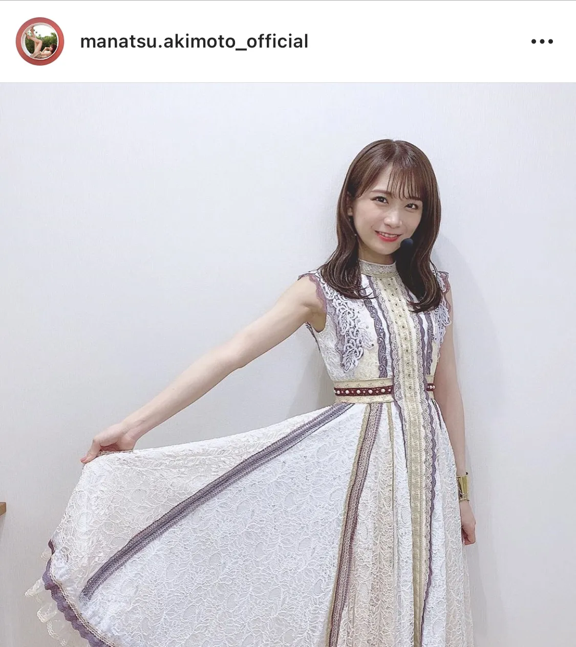 【写真を見る】秋元真夏、“白石麻衣ラストMステ”出演時の衣装写真を披露