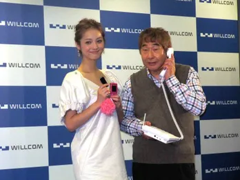 蛭子能収からプレゼントに佐々木希が困り顔!?