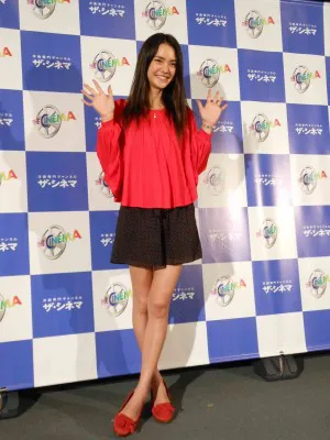 加賀美はモデルでも活躍