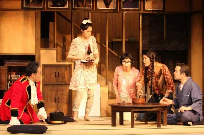 宮藤官九郎作 演出の舞台で 宮崎あおいが30歳も年の離れた男性と結婚 Webザテレビジョン
