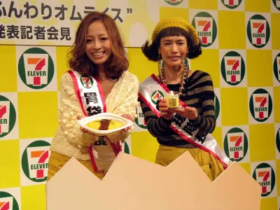 イベントに登場した小森純と久本雅美（写真左から）