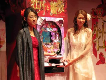 “ボタバラ”の世界を再び！ 今度の料理はスポンジショートケーキ!?