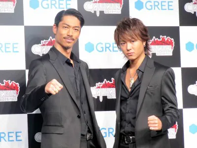 イベントに登場したEXILEのAKIRAとTAKAHIRO（写真左から）
