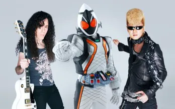 劇場版「仮面ライダー」の主題歌に、綾小路翔 VS マーティ・フリードマンが決定！