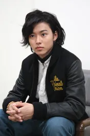 ドラマ「ランナウェイ」がいよいよ最終回! キーマン“PANDA”役の山崎賢人が見どころを語る!