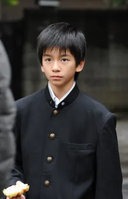 13歳のテッペイを演じる田中偉登