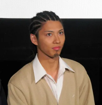 【写真】主演の賀来賢人は「普段はやらないひょうきんな顔をしています」と作品のみどころ？をアピール
