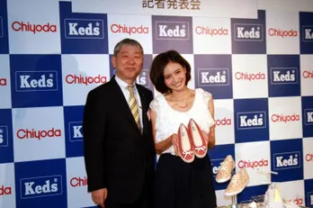 加藤夏希がkedsのイメージキャラクターに!「靴のプレゼントは意外性があってオススメ!!」