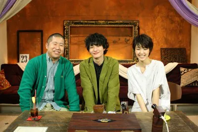 澤部佑、岡田将生、剛力彩芽（写真左から）