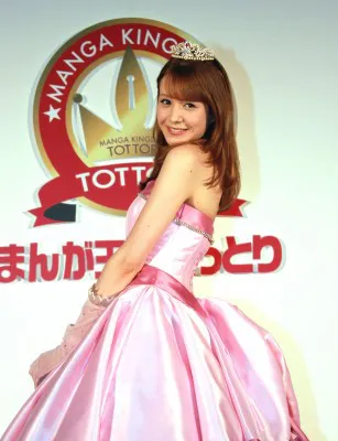 「とっとりの王女様だでぇ～！ てへぺろ」トットリンドル王女の信じられない告白に会場が爆笑!!