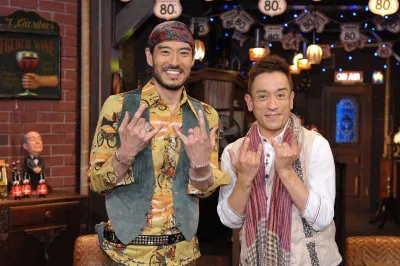 「洋楽倶楽部80's　2012サマースペシャル」に出演する高嶋政宏、クリス松村（写真左から） 