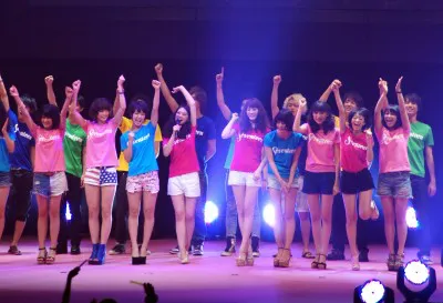 武井の号令で「Seventeen夏の学園祭2012」が開幕