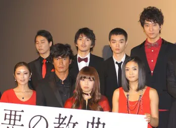 映画も舞台あいさつも“伊藤劇場”! 伊藤英明が適当(?)発言連発で爆笑をさらう