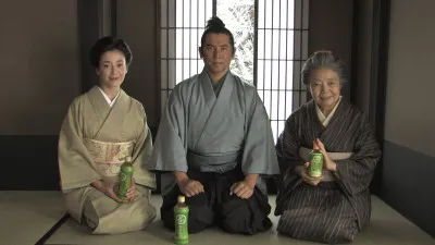 親子役を演じる宮沢りえ、本木雅弘、樹木希林(写真左から)