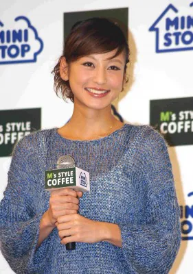 「一緒に過ごすと思いますよ」西山茉希、熱愛順調を明かすも、ワイルドな汗が…