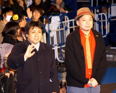 長峯達也監督と脚本を担当した鈴木おさむも登場(写真左から)