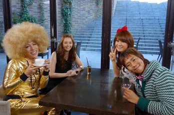 辛口コメントから好みのタイプに熱狂まで! オネエ軍団の宴が開宴