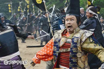 “突然、川で死ね!?” 三谷幸喜が女信長・天海祐希に殺害される