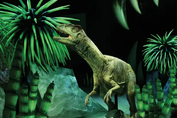 アロサウルスの食事風景