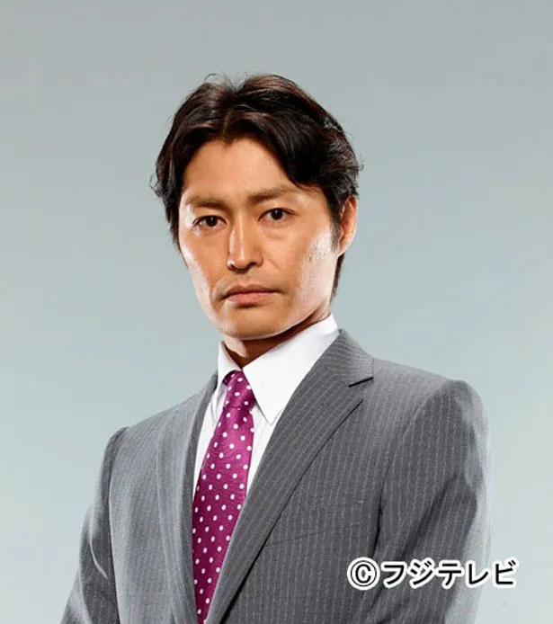 安田顕は、 人事部長の星野ケンジ役。“ショムニ”をつぶすべく、いろいろなことを画策する