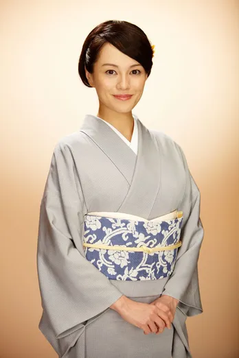 牧瀬里穂がナビゲート!豆知識や面白エピソードで神社仏閣の魅力に迫る