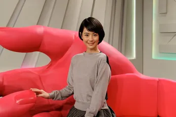 夏目三久にとっての右腕とは!?　新番組「夏目と右腕」がスタート！