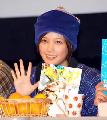 セーラー服姿からコスプレ姿まで！本田翼、“最初で最後”の写真集はこだわり満載!!